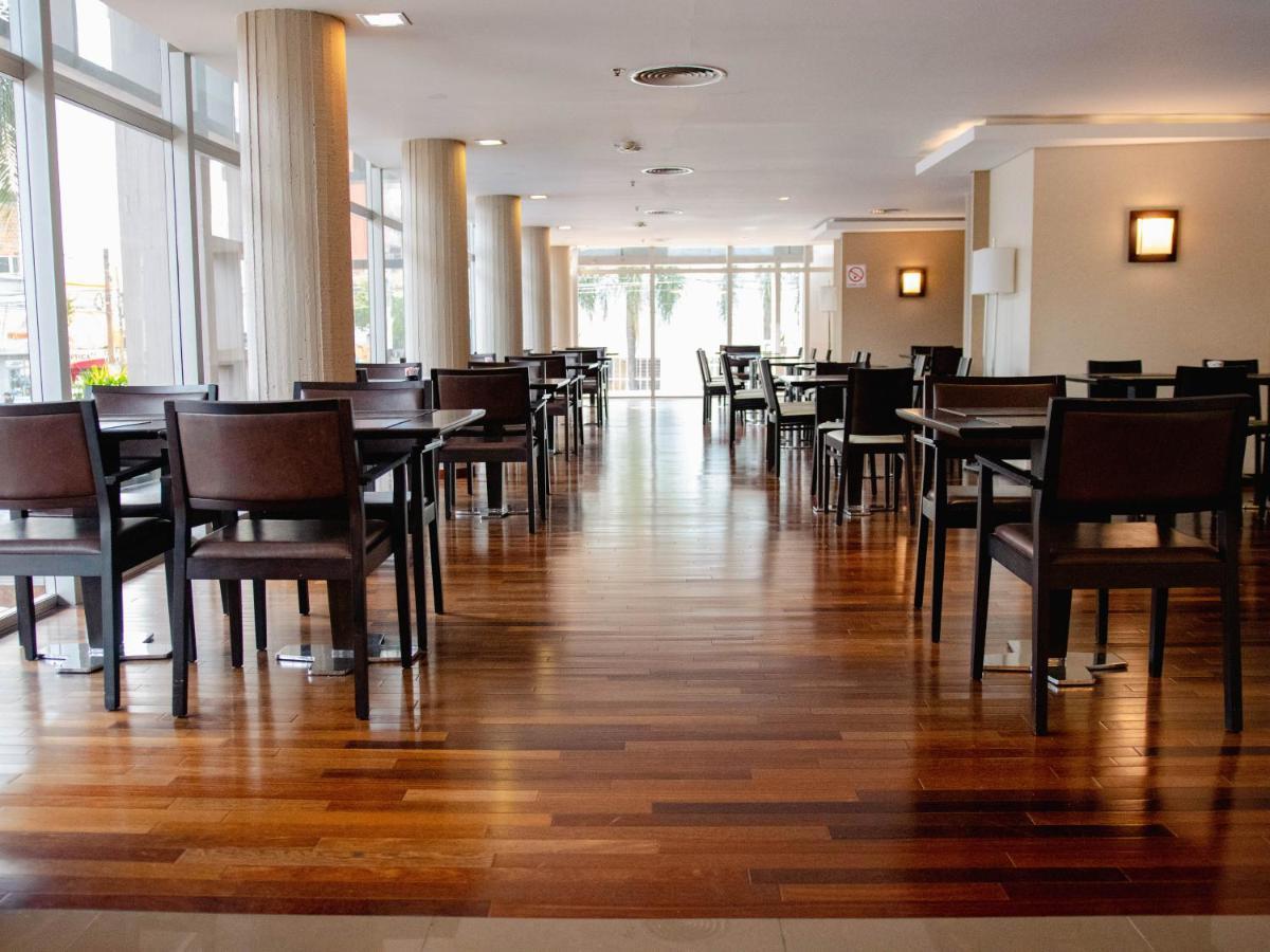 Bagu Urbano Hotel Posadas Bagian luar foto